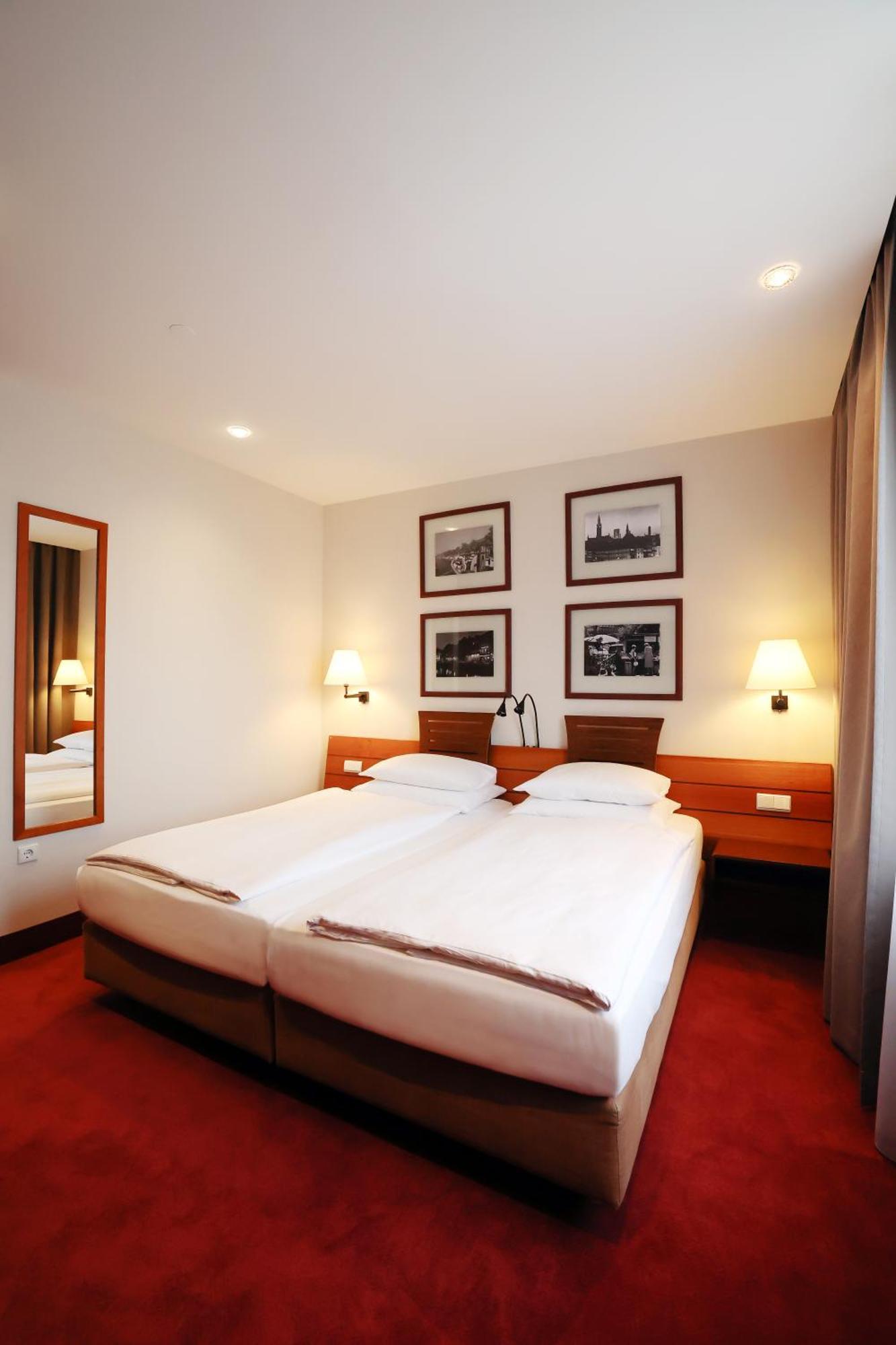 Western St. Raphael 4* Hamburg-Harburg